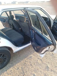 سيدان مزاد • ١٩٩٠ • مكينة ابلاديه