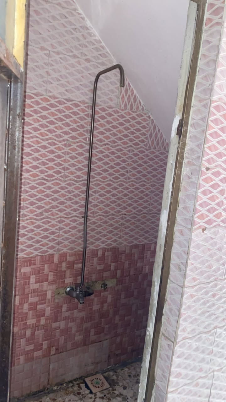 يالله

مشتمل للأيجار

مساحة 40م

يحتوي على استقبال ومطبخ وخدمات

والطابق الثاني غرفتين نوم

📍العنوان : الشعب خلف النادي العربي

السعر :400 غير قابل للتفاوض 

مكتب ارض الخيرات
***********
