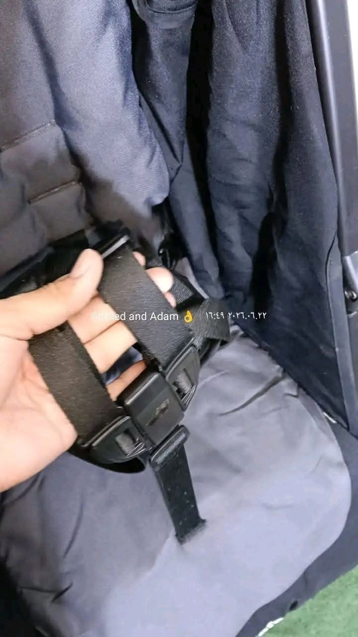 عربيه اطفال عكاز وارد الخارج  أمريكي Joie🖤🔥 مستويات لحد السرير 🔥
مستويات كرسي وشازلونج وسرير 

شمسيه جميله بتغطي العربيه بمرايه لرؤيه الطفل 

باسكت اسفل العربيه 

دواسه تكميليه للسرير ودواسه ثابته 

حزام امان خماسي


**إذا كنت صاحب هذا الإعلان وتريد حذفه لأي سبب، رجاءا أرسل رسالة إلى الدعم الفني**