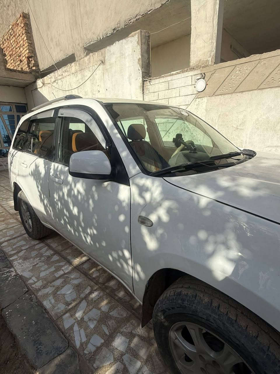 تيكو موديل 14
سيارة نضيفة دواخل لون اسود ما مبدل بيه قطعه بيه تفاصيل بسيطة كير ميكانيكي 
شاشة أندرويد تبريد ثلج المكينة بحالة ممتازه جداً سنويه بأسمي تاريخ الانتهاء لحد ٢٠٢٧ الرقم بغداد  الإنكليزي 

السعر ٧٠ 
وبيه مجال 
المكان بغداد المشتل حي المعلمين  
للتواصل ***********
