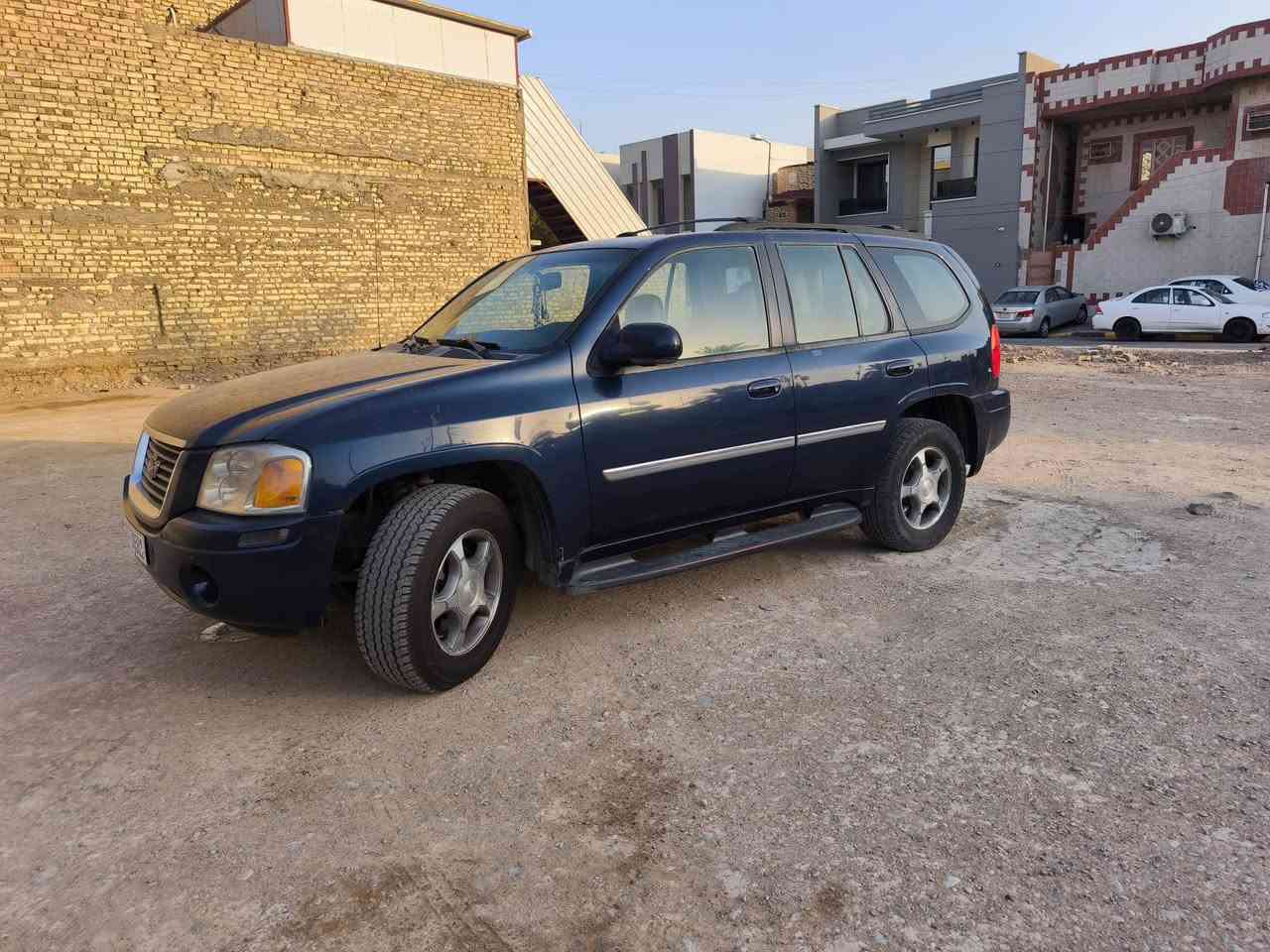 السلام عليكم
بلايزر موديل 2008 شركه عامه بدون حادث 
بيها صبغ فقط كلير بالبنيد 
محرك تاهو 8 سلندر 
فول مواصفات ltz
رقم بغداد انكليزي تحويل ثاني يوم 
سياره نظيفه وجاهزه 
مكان السياره واسط الكوت 
***********
