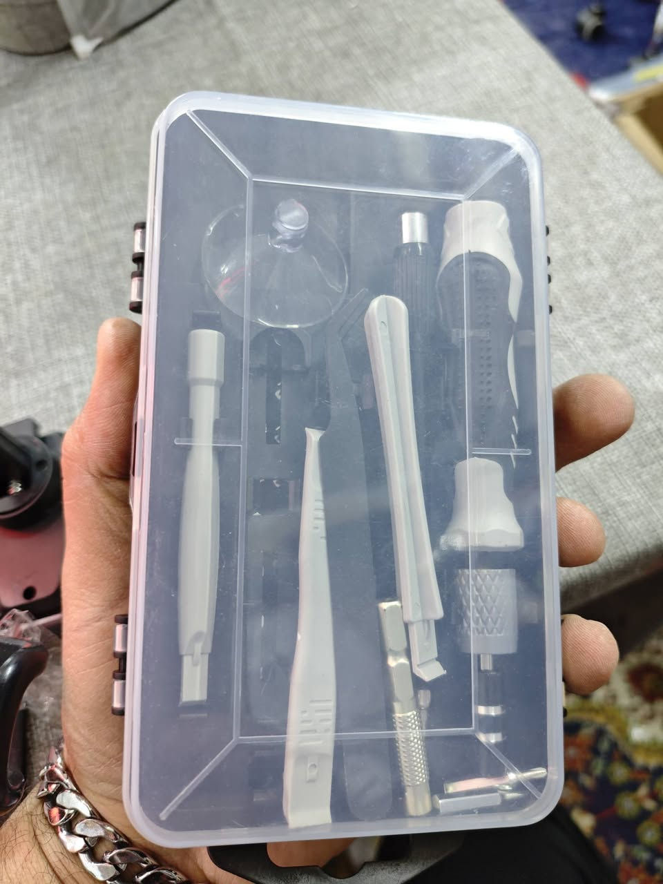 عده بهذا الشكل مال تليفونات او الكترونيات الي تخدمه ينطي سعر وبالعافيه


**إذا كنت صاحب هذا الإعلان وتريد حذفه لأي سبب، رجاءا أرسل رسالة إلى الدعم الفني**