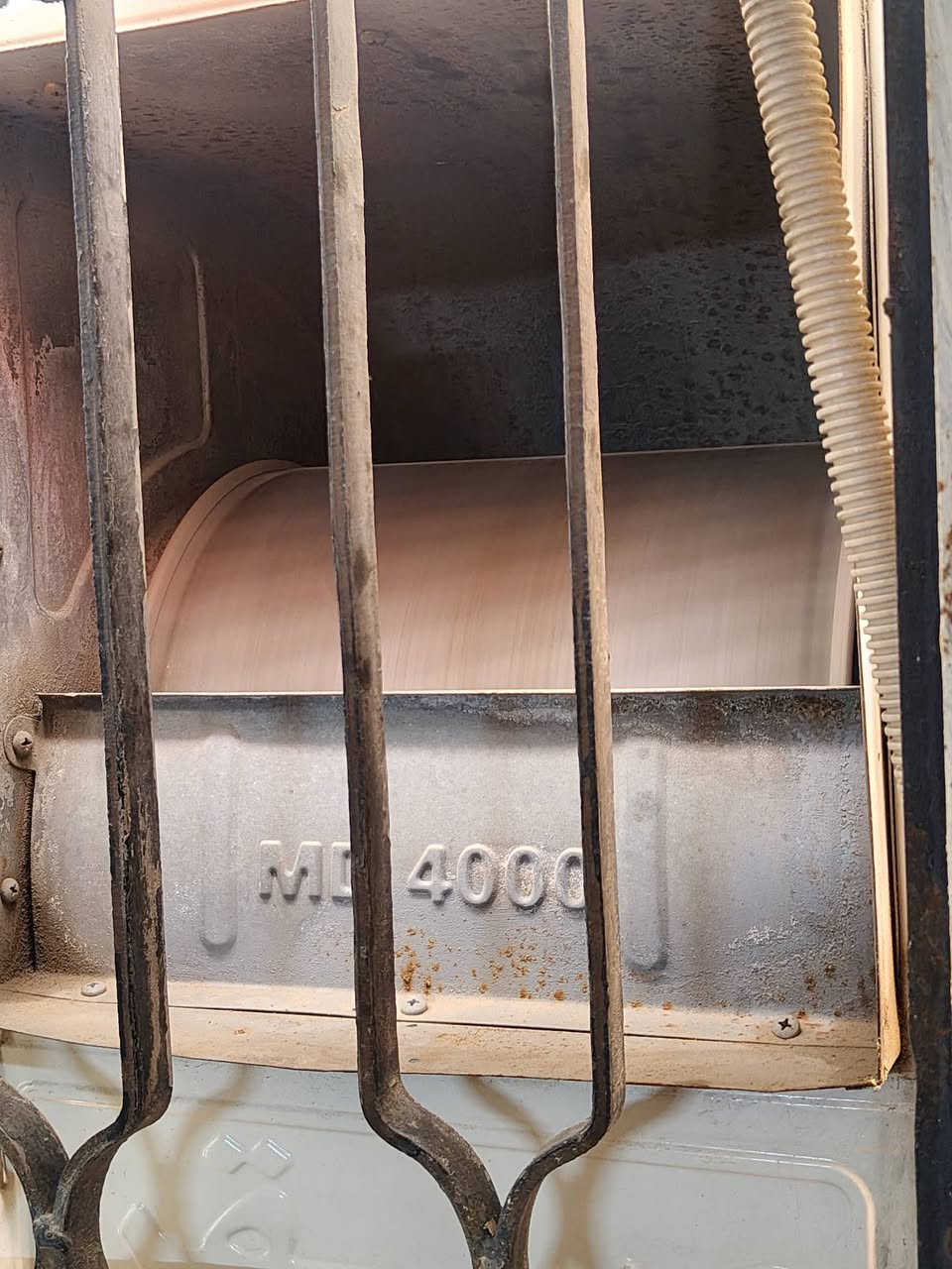 مبردة الصقر للبيع نضيفه حيل مكاني موصل حي سومر سعر 125نهايتها للأستفسار الاتصال على الرقم ***********
