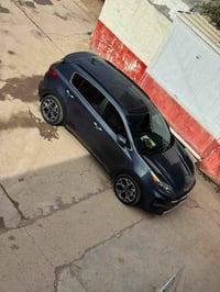 … Kia Sportage SX  موديل: 2022  الرقم: بغداد  المحرك: 2.0T-GDI  المواص...