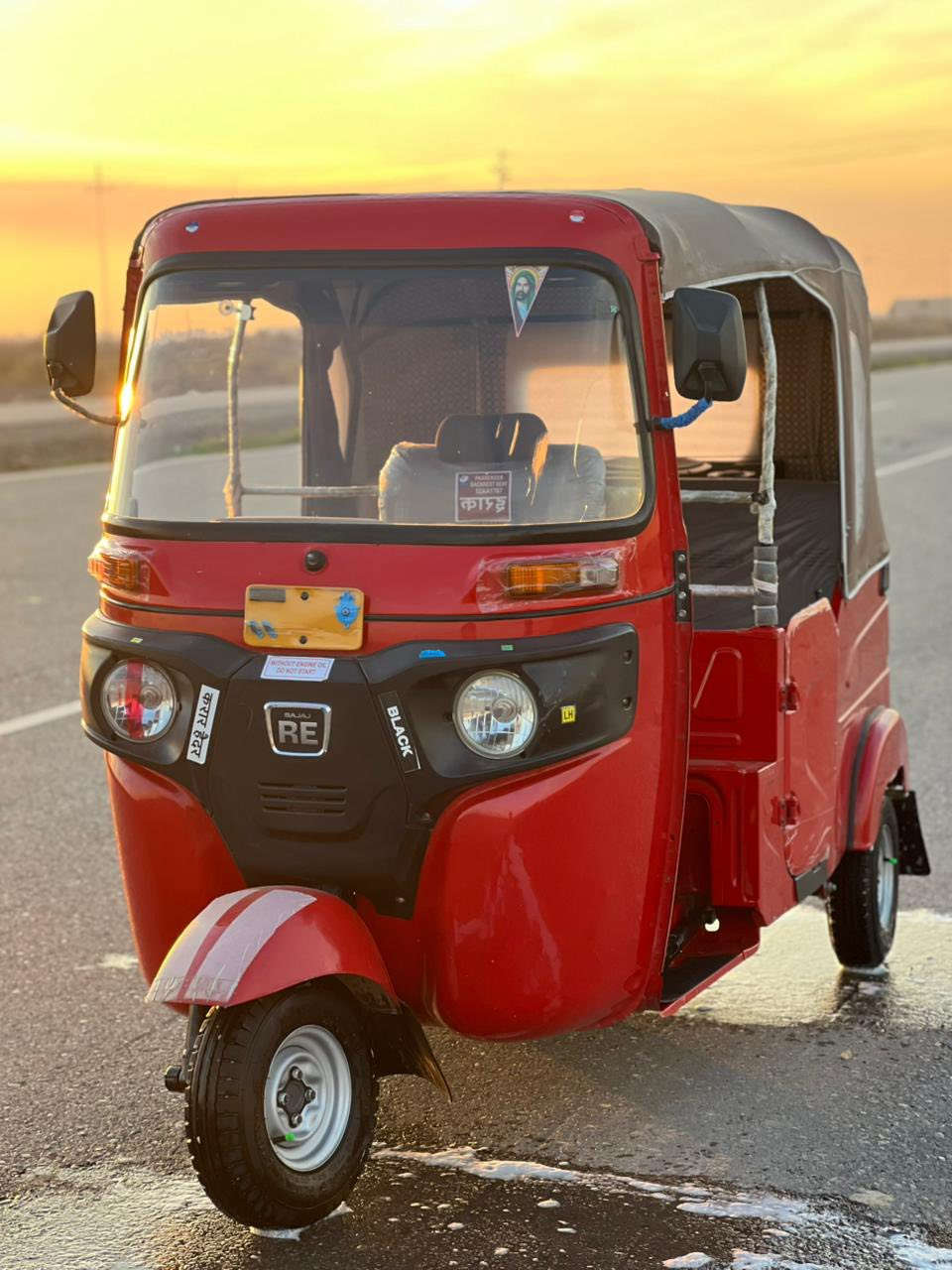 ‏سلام عليكم تكت موديل 22 كفالة من الزرق محرك كير وكسل كل ب شرط كفاله عامه خون تكتك مل حطينه البيت فقط يعني مامشتغل هو ومامصعدين بيه عبريه سنويه وهز جديد رقمه بغداد تحويل وين مايعجب المشتري هذا رقم وماجوب خاص ***********وبل خير على يخذه
