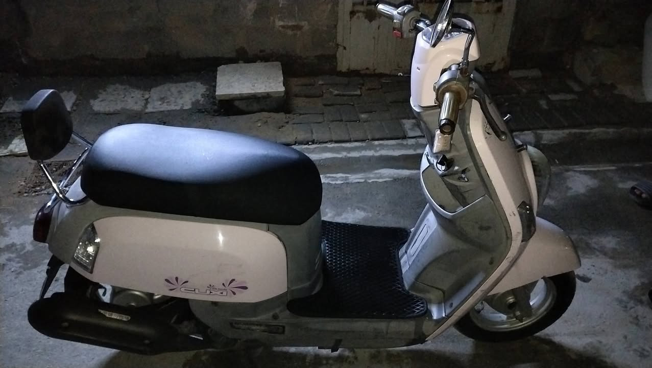 اخوان دراجه للبيع مليون و150بيهه مجال بوليس ألون وردي مكينه بلادي صالها شهر من نازله من الرمبا ما متواجد على الفيس رقمي مفتوح ***********
