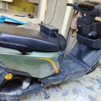 دراجة كهربائية • ست بطاريات • ملف ٢٠٠٠