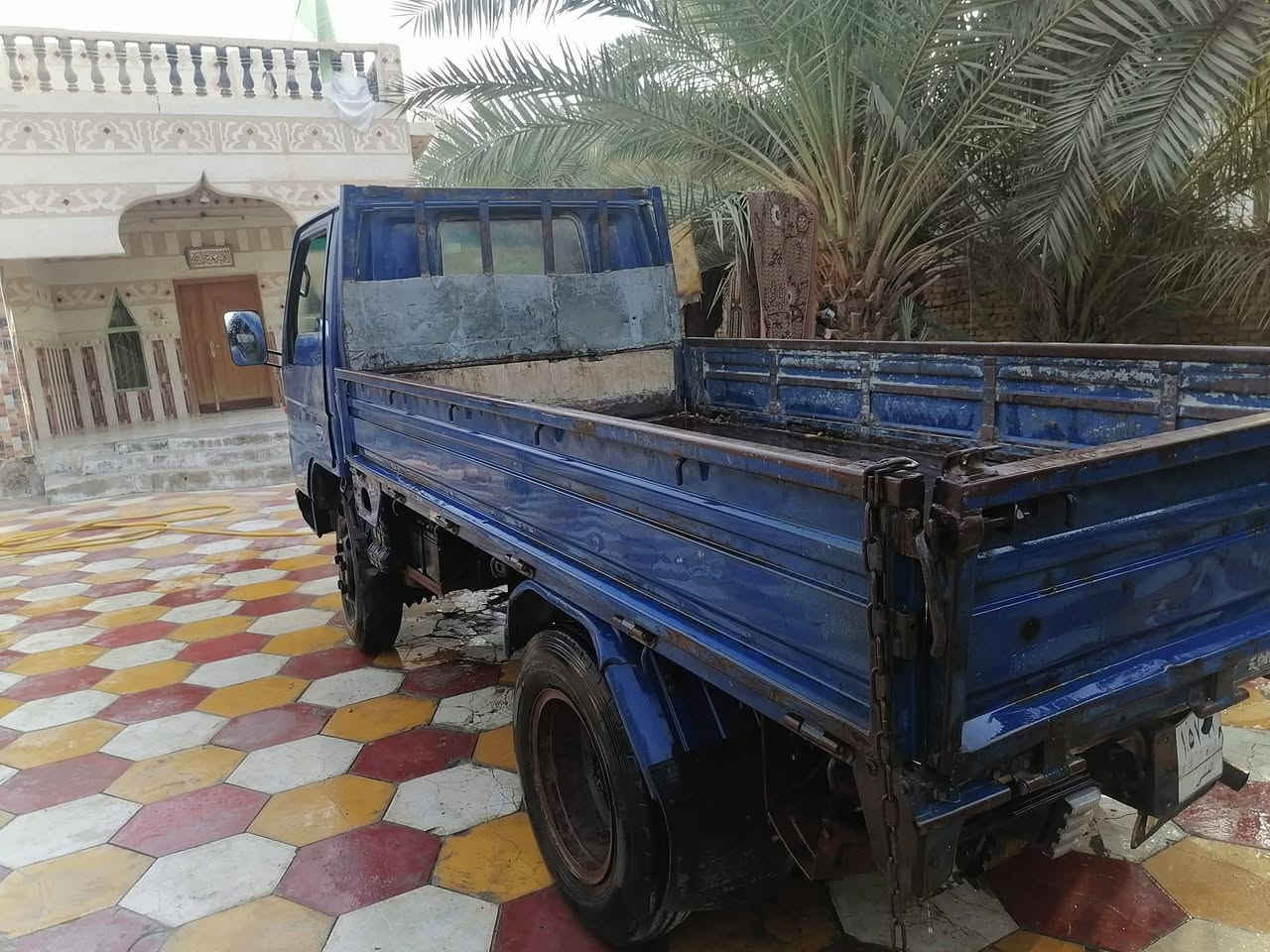 سلام عليكم سياره مازده موديل 91 شاصي تخم تاير 17 سياره مال شغل وينهم هل شتايكر  حلوه بسمي مداور جاهزه مكان سماوه سعر 37وبيهه مجال رقم ***********
