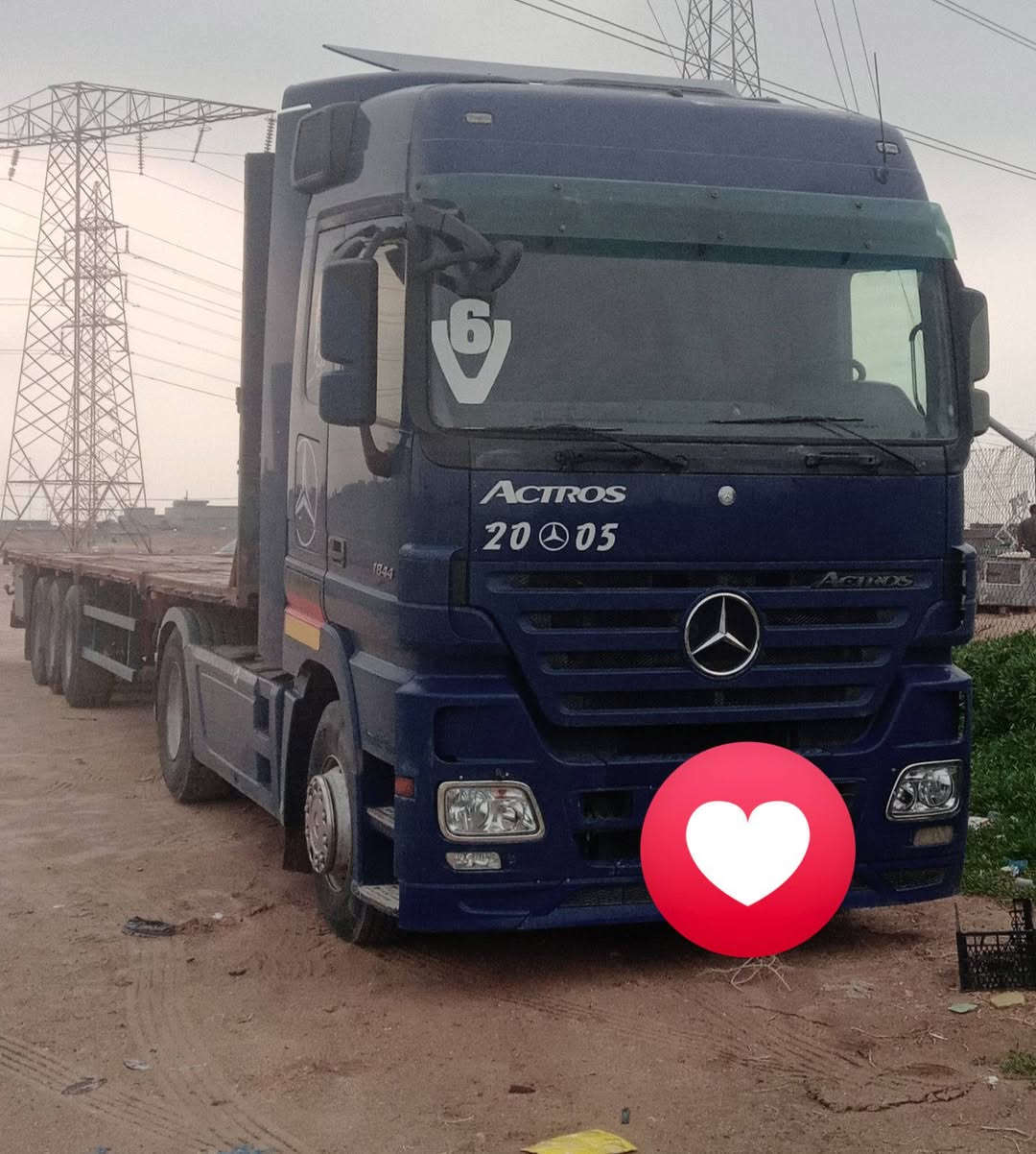 للبيع كتروز ميكه سبيس
مديل2005 
حجم 1844
كلج ٨ نمر
راس وعربانه مربوطه فلات 
سعر ب ٢٦٠ راس وعربانه سياره 
جاهزه لل عمل 
***********
