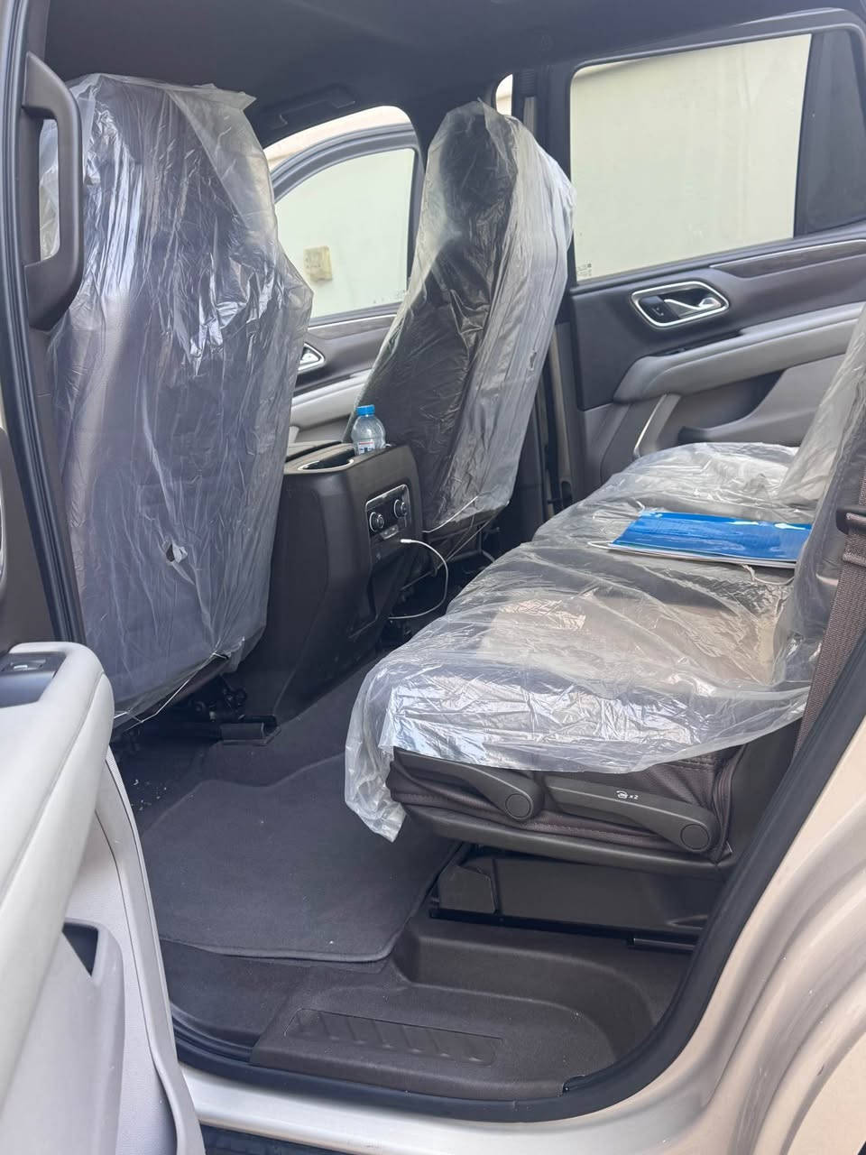 تاهو 2021 مغلفه نانو بأسمي رقم بصرة مواصفات ls ماشيه 85ك  السعر 410 وبيه مجال قليل *********** البصرة, العراق
