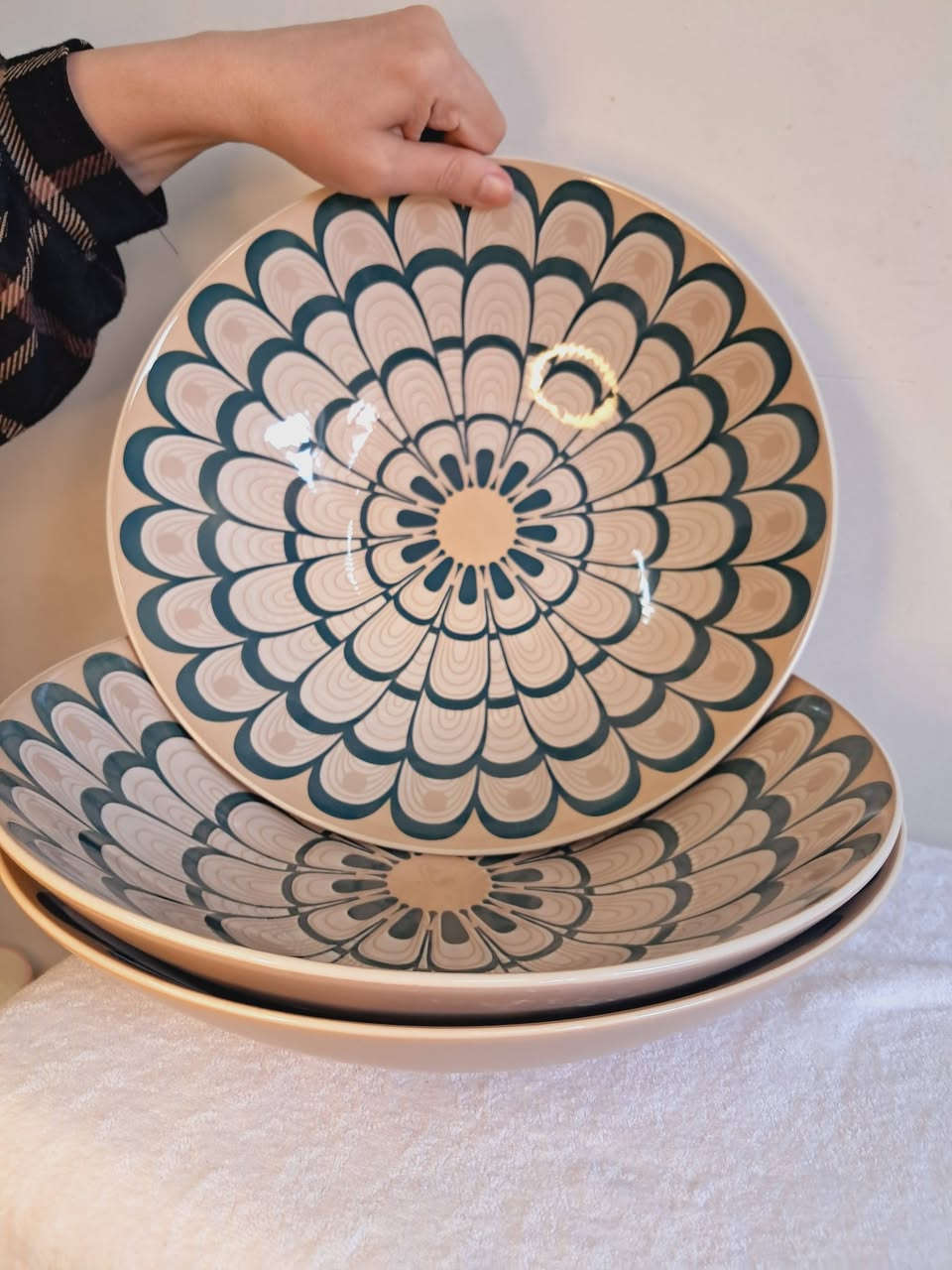 مساء الخير حبايب 
توفر الفرفوري الحراري 
وكاسات البوهيمي 
الحجز خاص 📩 
يوجد توصيل لكل المجمعات 🛵 
@إشارة


**إذا كنت صاحب هذا الإعلان وتريد حذفه لأي سبب، رجاءا أرسل رسالة إلى الدعم الفني**