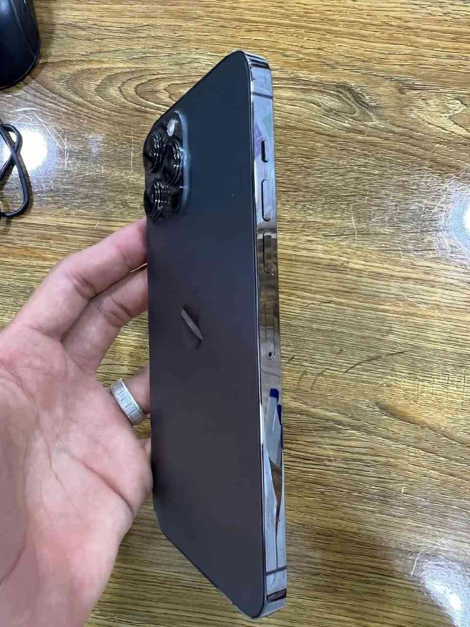 ايفون : 13 برو ماكس 
ذاكره : 256 
بطاريه : 85ابلادي لا مرفوعه ولا ملعوب بيها 
نموذج A 
نظافه : 100%
مكفول : على الفحص وين ما يعجبك افحص
ضمان : أسبوع 
متواجد خاص + واتساب + رقم الاتصال ***********
