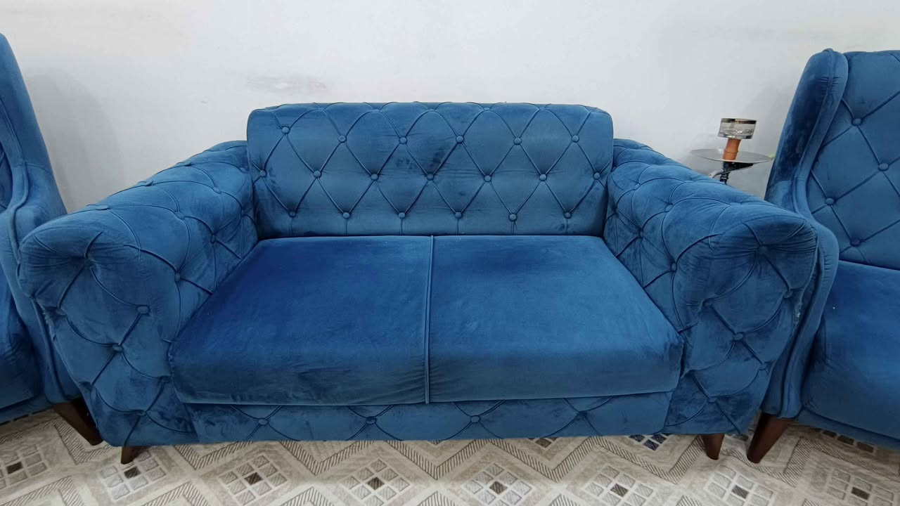 تخم 7 مقاعد للبيع
تخم 7 مقاعد ثقيل جدا للبيع 🏋️‍♂️🏋️‍♀️ماركة عراقية رصينة ( الحسنين) 🎖🏅والي يعرف بالتخومة يعرف شنو هاي الماركة مخمل تركواز الظهر نفس الوجه بالقماش دكم خياط خالي من الكسر فقط بي مكانات اثر قطة وكحة 😹 مثل ما موضح بالصور السعر 350 الف فقط..  العنوان / بغداد / حي الشباب/ المربع الذهبي.. للاتصال والاستفسار على الرقم *********** متوفر واتساب بغداد, العراق
