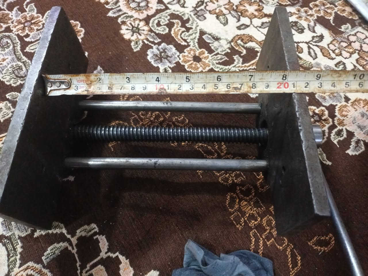 من رخصة الادمن المحترم منكنة نظيفة حيل وثقيله  سعره ٤٥ الف قياس ٢٠ سانتيم مكاني بغداد نهاية حي اور *********** يوجد توصيل بغداد ومحافظات
