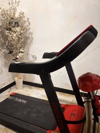 جهاز جري نضيف وشغال بافضل حالة سعرة 250جهاز اصلي ونضيف ويجن ويا هدية د...