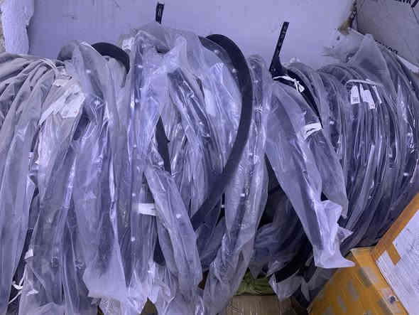 السلام عليكم 
تسلا الليث EV-Tech
نقدم لكم افضل العروض والاسعار 
متوفر حاليا اصلي وتجاري 
دبلات امامي خلفي  تفصيخ موديل x 
غطاء حوض يمين يسار امامي موديل x
ابوا خلفيه موديل x لون ابيض 
ماطور هاند بريك خلفي 
دعاميات 
بدنات 
براكيت 
جميع اجزاء الصدر 
***********
***********
بغداد الدوره الاثوريين 
يوجد توصيل جميع المحافضات
