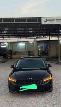 Kia k5 2024  فول مواصفات عده الفتحة سياره معتني بيها كلش ..كير مكينه م...