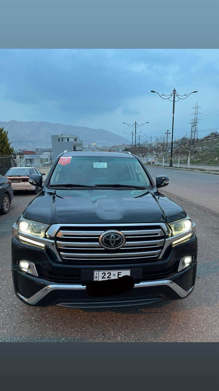 تلفون***********
تويوتالاندكروزر٢٠١٨  
شركه sas ماشيه ١٨٠ كيلو
كلين تايتلGXR
مواصفات فول 6سلندر ٣شاشه ٨ ارباك فول 
سعر ٤٧٥ مجال بسيط اكر, نينوى
