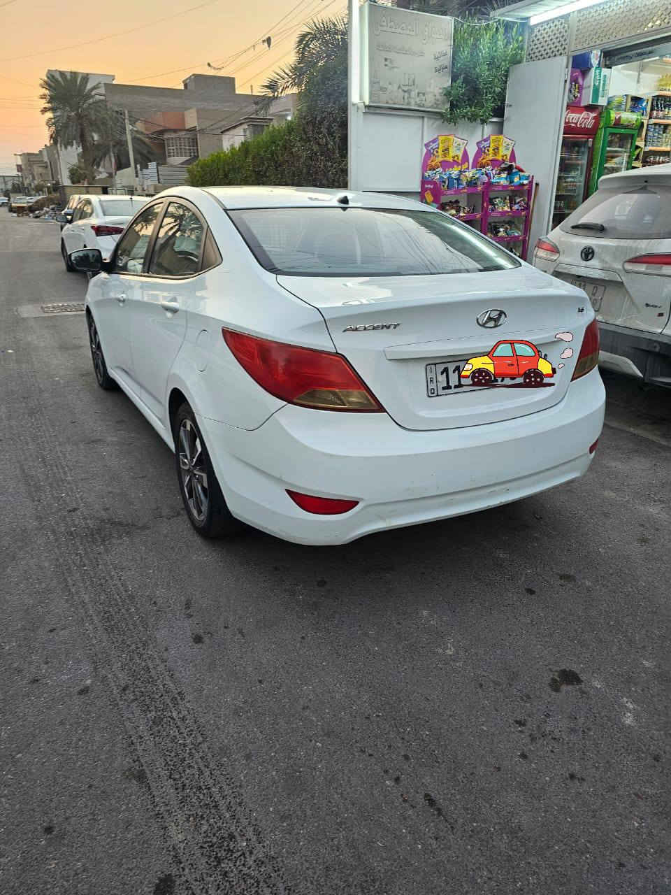 اكسنت 2015 خليجي 
بدون صبغ 
رقم بغداد هزه وسنويه جديده
السعر 114
***********
شارع فلسطين بغداد, العراق
