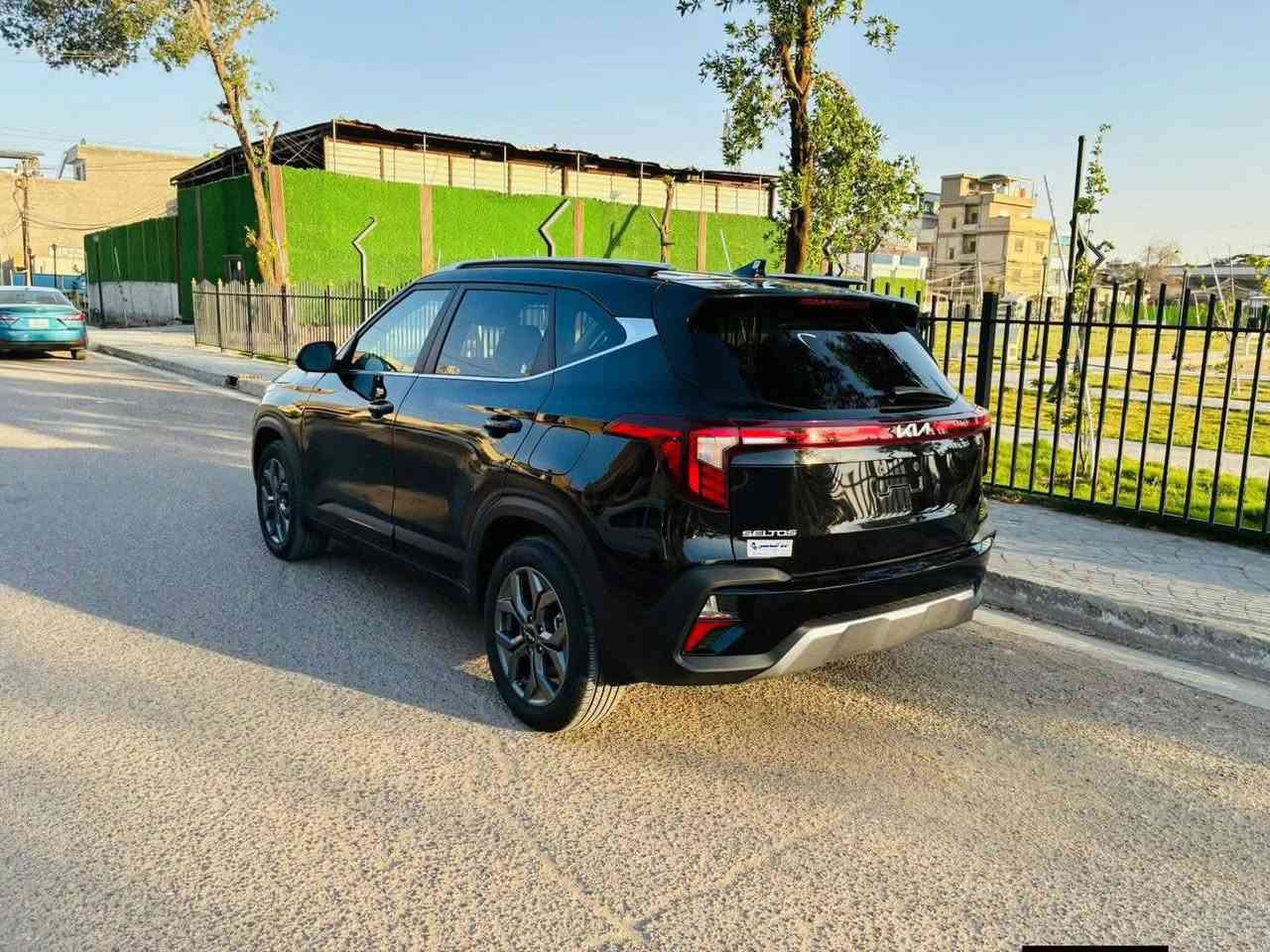 السلام عليكم سيلتوس موديل 25  دخول جديد منفيست باسمي فحص مؤقت السيارة حادثها بنيد فقط لغد شاصي مكفول تبريد راديترات شركة 

فول مواصفات

محرك 2000 دوش 

فتحة

فور ويل 

كشنات جلد 

 شفتات بالستيرن 

تبريد لمس بالشاشة

بصمة

تشغيل عن بعد

ترحيب

شاشة دجتل

دخول ذكي

تبريد قطعتين 

انارة داخلية لمس

تبريد منفصل مناخين

شاشة جبيرة  

سايد بريك كهرباء

اوتو هولد

سستم صوت

كامرة دوارة

بصمة صندوك

اوتو هولد

ويل كب

لايت زنون عدستين 

رادار امامي

رادار خلفي

رادار جانبي

تدفئة كشنات

تدفئة ستيرن

لد امامي

بك لايت لد

بلوجكترات زنون

تحديد مسار

قيادة ذاتية

توقف ذاتي 

تنبيه عند مغادرة المسار

اوتو ستوب

كروس سرعة

وضعيات قيادة

وبعد هواي مواصفات بيها

سيارة جاهزة وكاملة بدون نقص

السعر150 وبيها مجال بسيط

مكاني بغداد تقاطع درويش *********** بغداد, العراق
