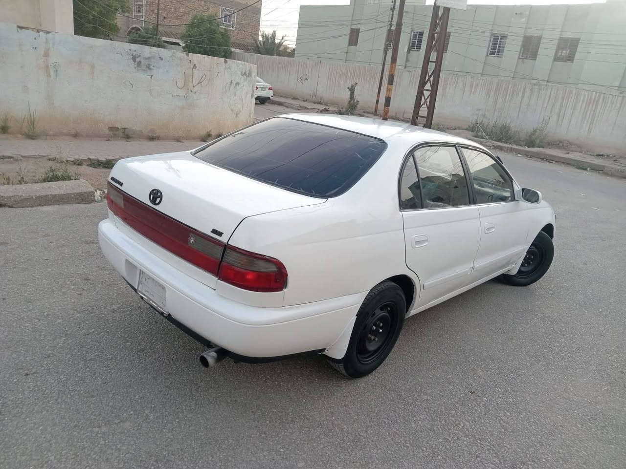 كرونه للبيع موديل 1992
مكفوله من الضربه والكص والنقل الجثه والخياس والصبغ بيه مكانات كلش بسيطه مكينه وكير شرط جدد عالفحص حداديه مشط فريممه يسره بلاد شرط كله جديد تبريد شغال ثلج تخم تاير جديد كهربائيات كله شغاله رقم بغداد مشروع وطني شرط المداور غرفه جديده السياره جديده شرط احله من الصور وجاهزه على آخر حبايه 
المكان نجف ناحيه الحريه 
السعر 55 وبيه مجال بصيط
للأتصال ***********
غير متواجد عالخاص
