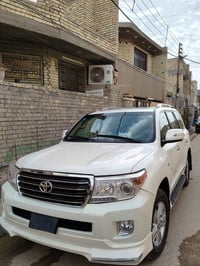 الاندكروز 2011 رقم بغداد للمراوس فقط  محرك وكير وحداديه وتخم تاير نضيف...