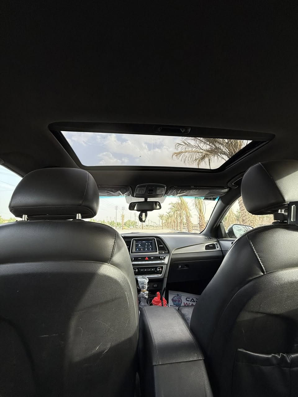 للبيع فقط بدون مراوس
سوناتا 2018 (سبورت)SPORT فول مواصفات 1/1
وارد امريكي
ماشية 112 mi
المواصفات:
ستيرن رياضي حرف D 
-شاشة 
-كامرة
-بصمة
-فتحة
-رادار خلفي
-رادار جانبي
-تحديد مسار 
-شفتات بالاستيرن
-فول تحكم ستيرن
-دبل كزوز(سبورت)
محرك 2400 GDI🚀 ، كفالة من الفتح.
-كشنات جلد
-كشن السائق كهرباء
-تدفئه بالكشنات
-شاشه ديجتال
-اشاير بالمري 
 

السيارة فقط البنيد صبغ ، صور امريكا بالمنشور 
رقم السيارة اربيل الماني.
گير ومكينة مكفول من الفتح  ، تبريد فول.
مكان السيارة بغداد
السعر 128 وبي مجال.
للاستفسار:
***********
