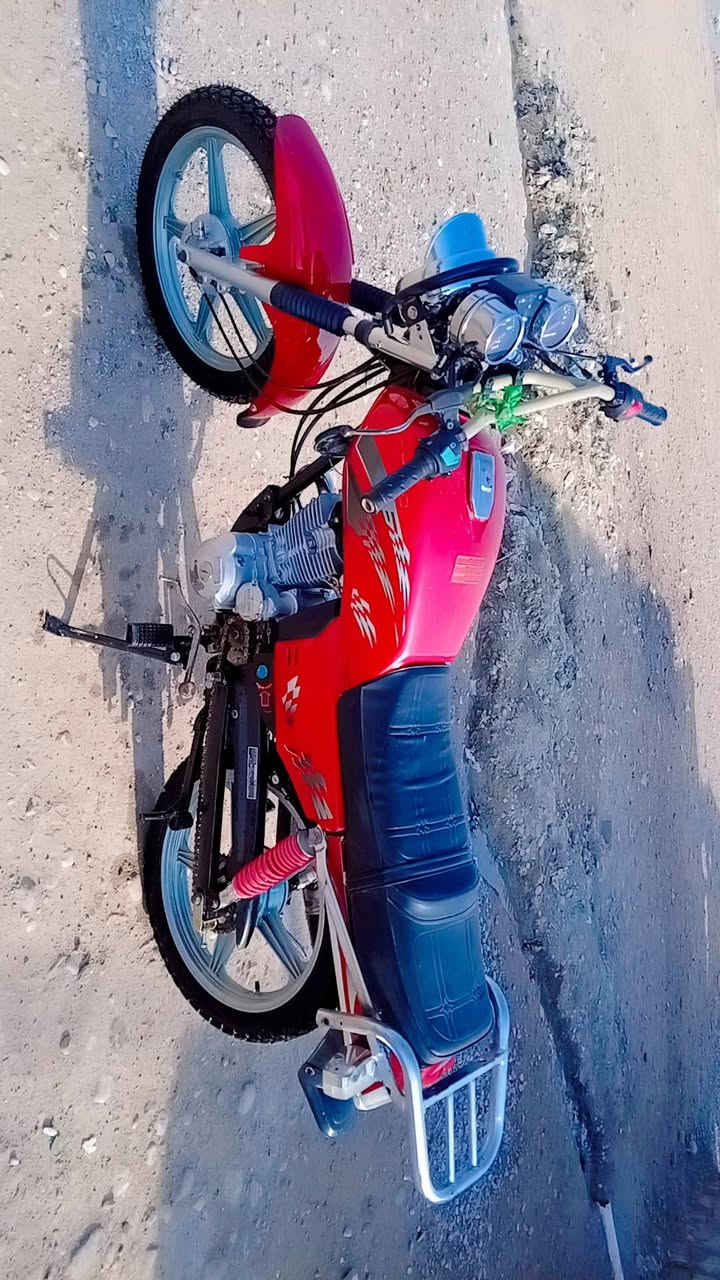 سلام عليكم دراجه للبيع السعر 800 أوراق موديل ٢٠٢٠ ***********
