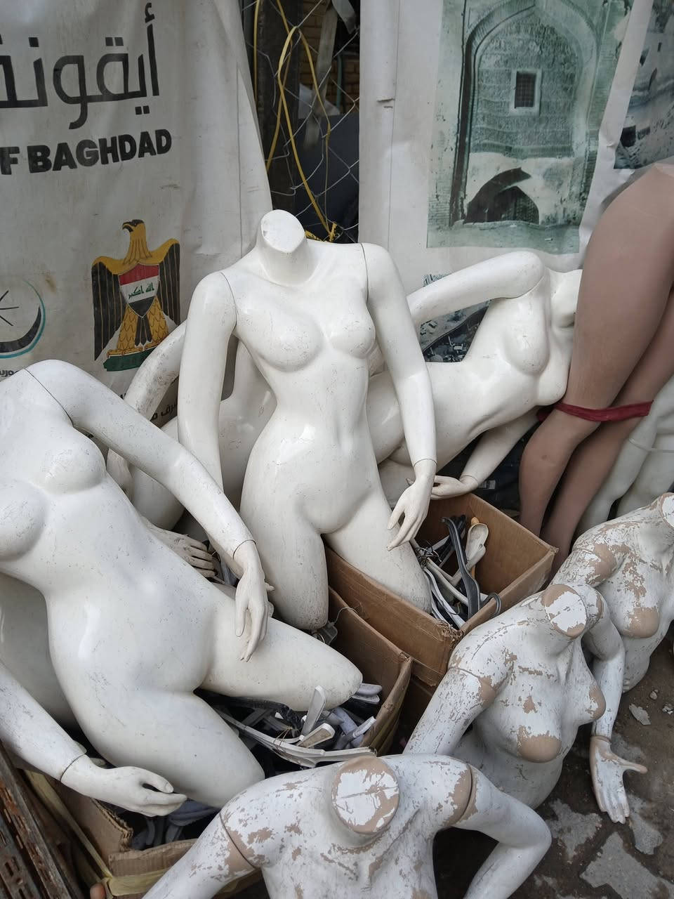 مليكان نص فايبر كلاص درجة اولى ثقيل سعر القطعة 20 اقل طلب 2 قطعة  متوفر توصيل للحجز خاص او واتساب ***********
