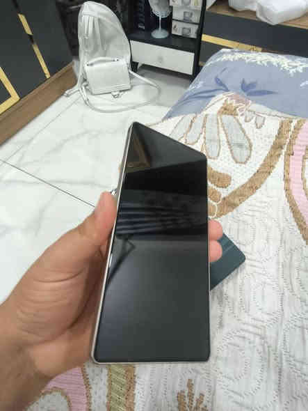 ٢٥ الترا للبيع مليون و ١٠٠ استخدام كم يوم كامل ملحقات الجهاز جديد مع كفر ولزكة شاشة وشاحنةة
مكاني المنصور 

***********
