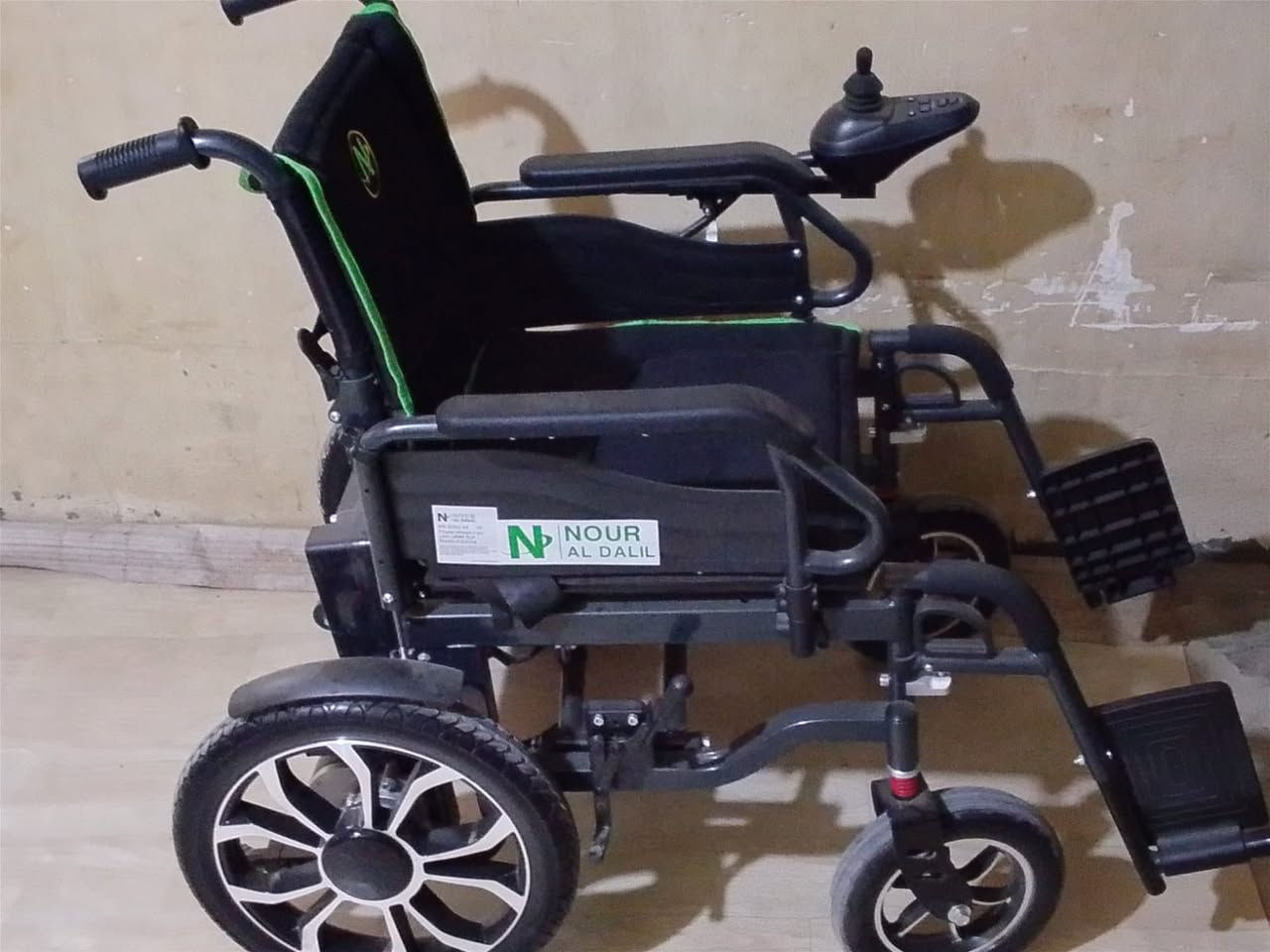 عربانة معوقين كهرباء للبيع - جديدة ما مستعملة
السعر - 600 قفل


**إذا كنت صاحب هذا الإعلان وتريد حذفه لأي سبب، رجاءا أرسل رسالة إلى الدعم الفني**