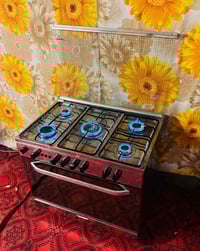 طباخ عشتار مصري  للبيع  السعر 150 وبي مجال شي قليل  الاتصال على الرقم ...