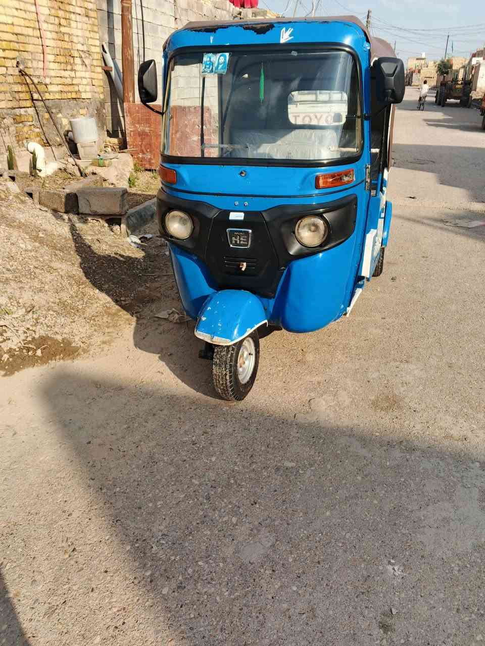 السلام عليكم تكتك للبيع موديل 20رقم وسنويه مال جناي ***********
