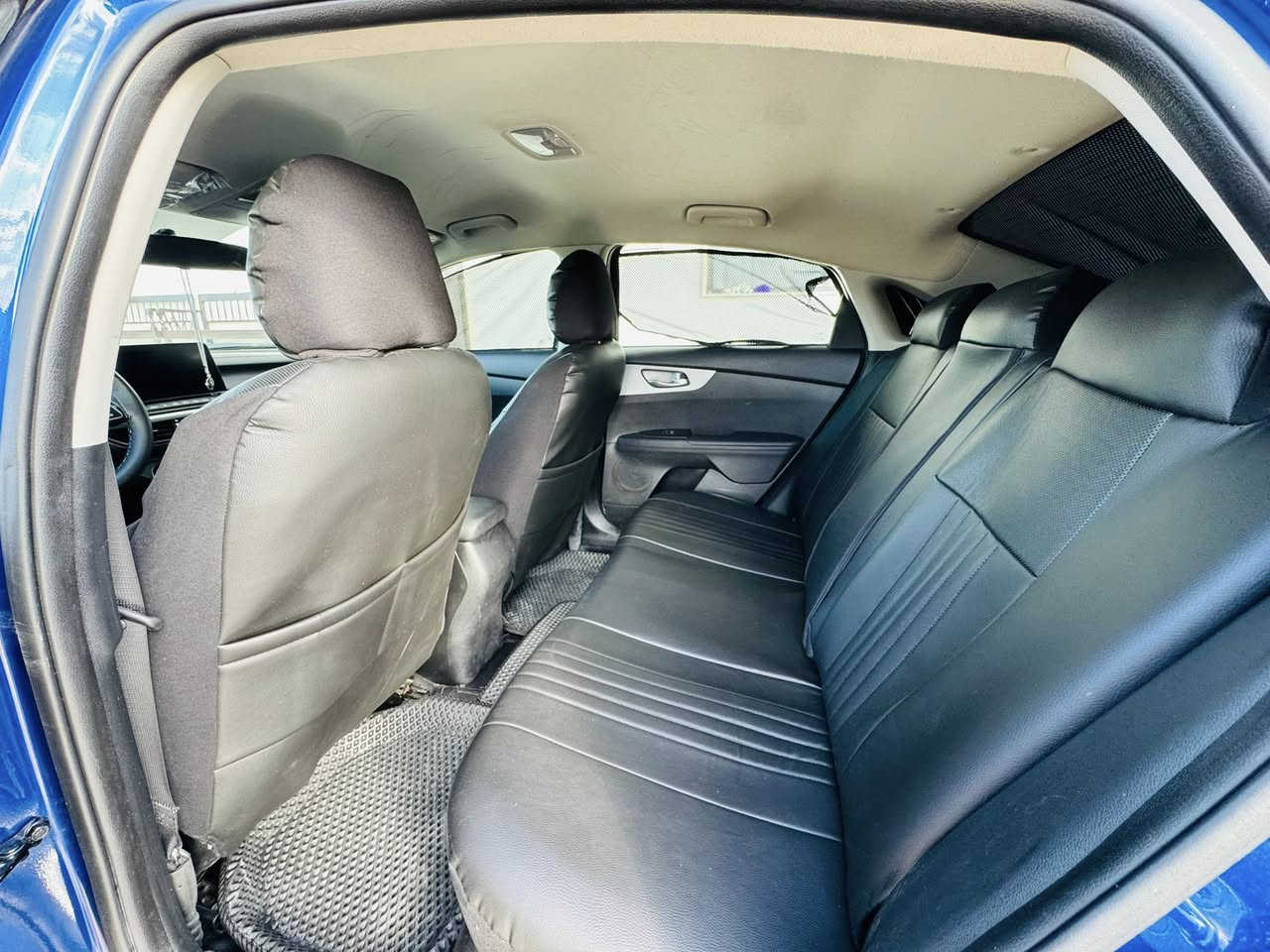 للبيع
كيا فورتي موديل 2023

ماشيه49kmامريكي سياره جديده اي نقص مابيها 

هزه 2026رقم دهوك تحويل مضمون 

شاشه تدعم الكاربلي +كاميره خلفيه 

رادار أمامي 

انضمه قياده 

تحكمات ستيرن +نظام تحديد المسار 

السياره نضيفه جدا بمعنى الكلمه بدون اي نقص 

السعر 155

الاستفسار📞***********
