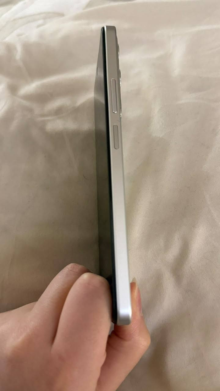 realme c71
ram 6+6 12 GB

Storage 128GB

Processor 7250 

ما صاغ شي من اخذتو جديد

دبل سيم كارت

كارتون وشاحنة موجودين  

 بعد داخل بالضمان 

جدا نظيف 

ماخذو بسعر 250 ابيع قفل 230
التواصل عالخاص او رقم الموبايل 
***********

