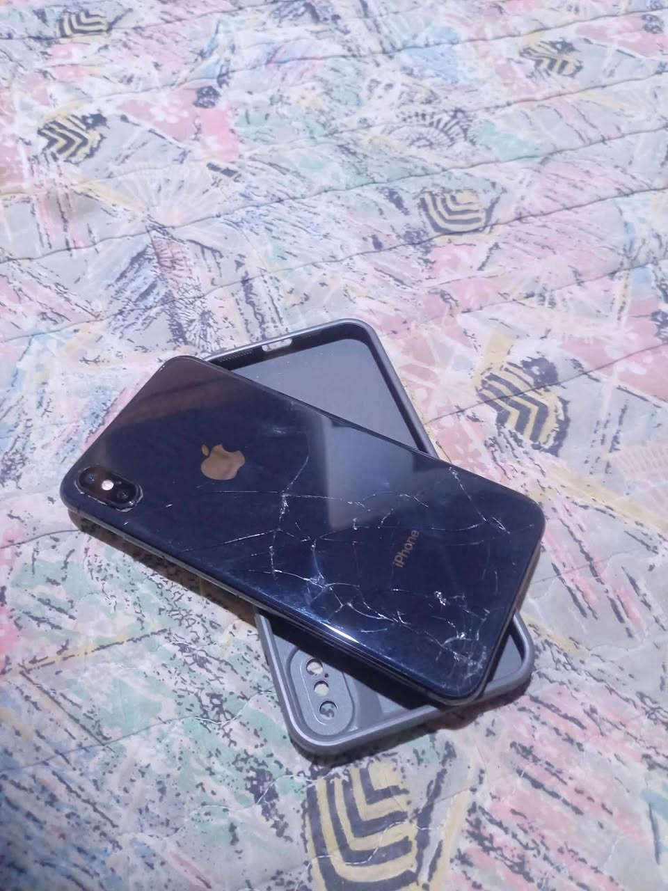 سلام عليكم اكس ماكس لبيع فقط مو مراوس ذاكره 256 نضيف شاشه اصليه مبدأطل بس بطاريه شراي خاص


**إذا كنت صاحب هذا الإعلان وتريد حذفه لأي سبب، رجاءا أرسل رسالة إلى الدعم الفني**
