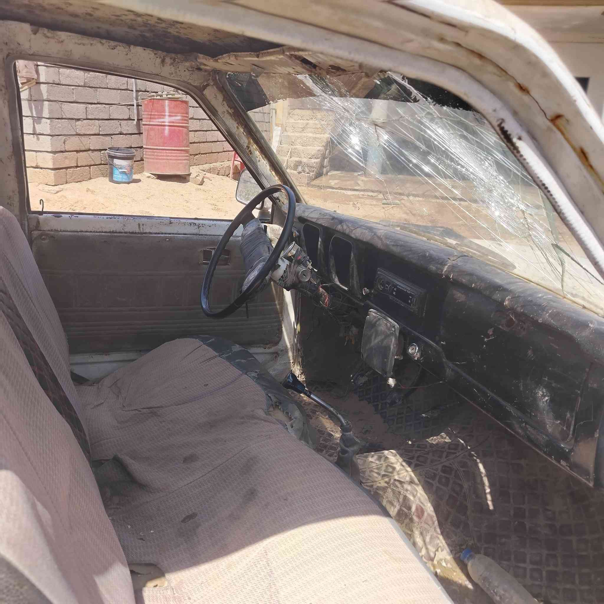 السلام وعليكم
بيكم تيوتا موديل 78

السعر مليون

***********
