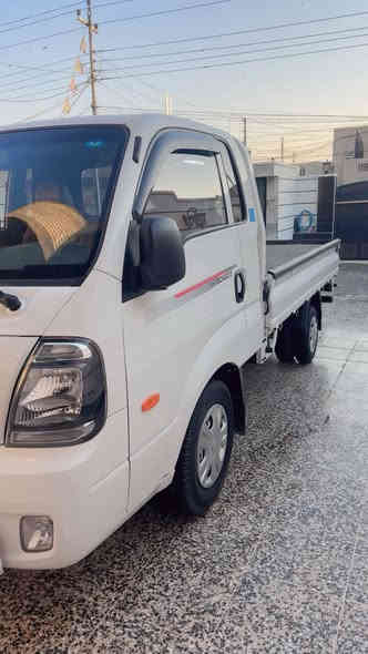 السلام عليكم 
كيا بنكو مسكر للبيع موديل 2021
السيارة نظيفة كاملة يمكن بيها خيط بخار 
مثل ما موضح نظيفة جدا
ماشية 58 الف
المكان بغداد 
السعر 160
***********
