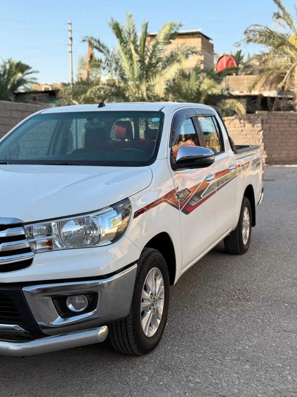 سلام عليكم للبيع فلاونزه مديل 23 شركة ساز رقم اربيل كير اوتماتيك مكفوله كفاله عامه حتى من الرصعه ماشيه 55 السعر 270 مكان السياره بصره قضاء القرنه للاستفسار ***********
