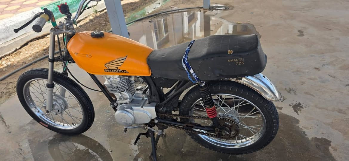 دراجه نامه كلك محرك 2020 مبدل بيها  ولفات
السعر 300
مكاني بل شطره


**إذا كنت صاحب هذا الإعلان وتريد حذفه لأي سبب، رجاءا أرسل رسالة إلى الدعم الفني**