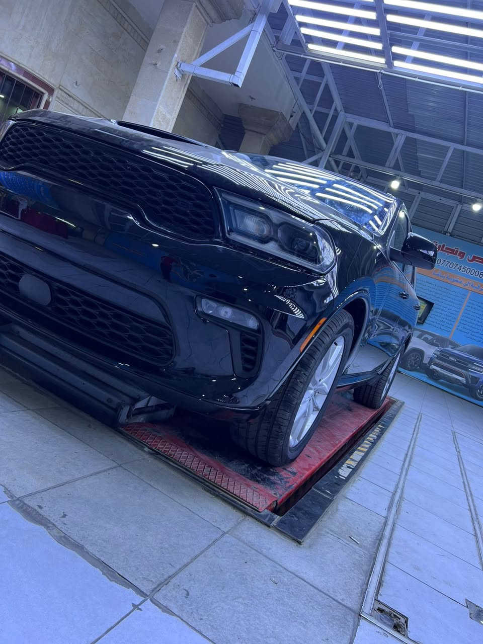 ‎سلام عليكم دوج دورنكو موصفات جتي DODGE DURNGO موصفات GO  V6 2023 محرك 3600تبريد 3قطع تشغيل عن بعد رادارات حساسات ترحيب شاشه جبيره ويل كاب بلاك جنطه كهربائي شحن AUX كشنات 🧶تاطريز احمر  كزوزت 2 كشنات كهربائي تدفئه بل كشن ستيران هيتر كشافت لد زنون وضعية سبعه راكب  SPORT وضعية تزحلق 
‎سياره لون اسود ملكي🖤 بنيد 3فتحت 
‎سياره حادث جاملغ بنيد صبغ فقط 
‎سياره شرط السونار 
‎سياره بدون راقم 
‎سعر 💰 240بيه مجال بسيط لاشراي مكان السياره بغداد الكرادة للاستفسار عن هذه الرقم***********
