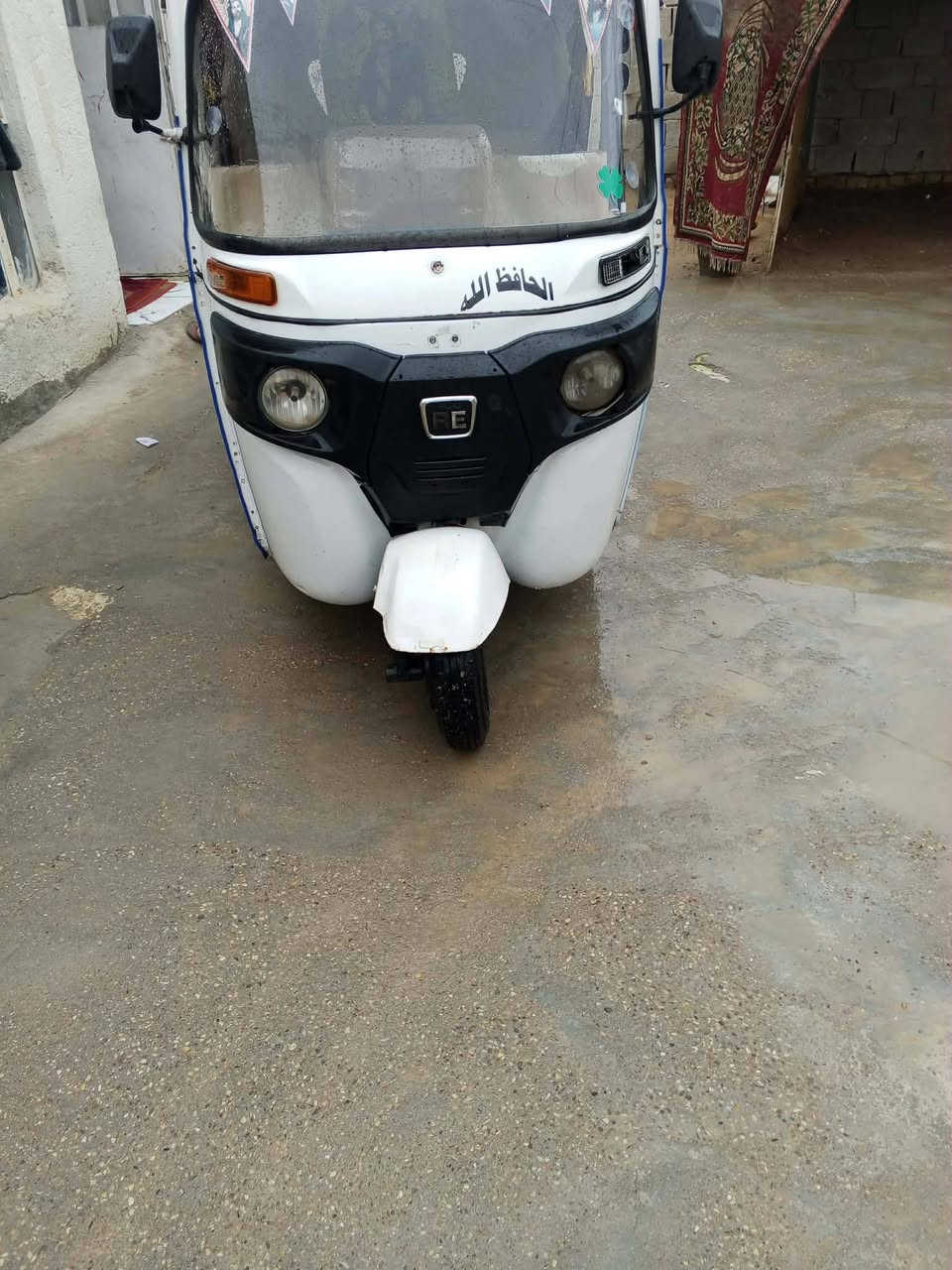 سلام عليكم تكتك للبيع 21شهر8 رقم ذي قار لااتصال***********
