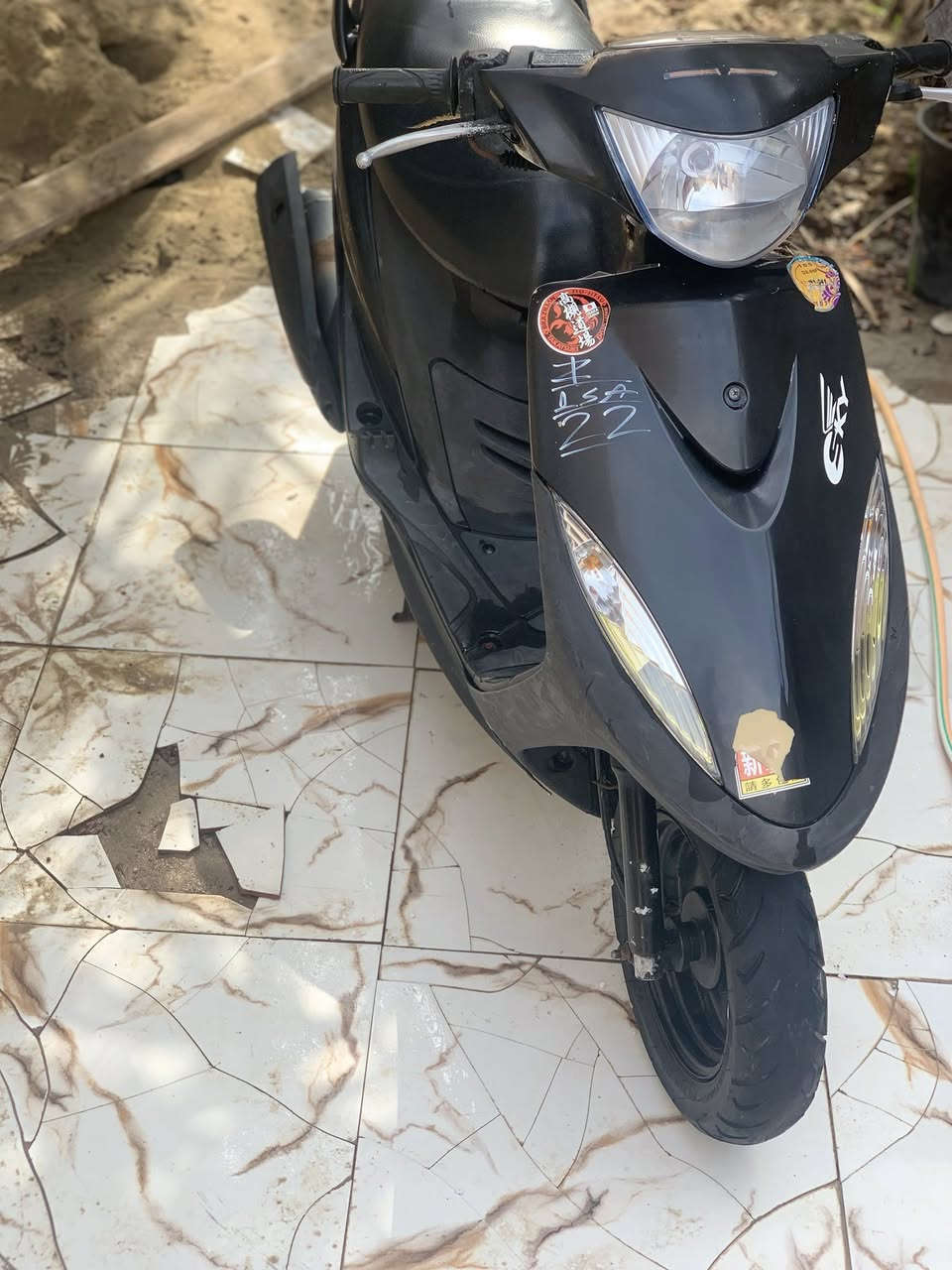 السلام عليكم ماكس عدله رمبه الدراجه بعدهي ماساحكه تجي وتفحص اي شي ماناقصه نكره سلف بي وقت ب (بمليون و ٥٠)


**إذا كنت صاحب هذا الإعلان وتريد حذفه لأي سبب، رجاءا أرسل رسالة إلى الدعم الفني**