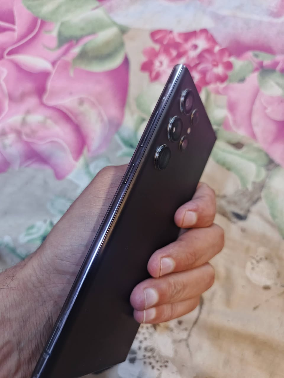 الترى s22  للبيع سعره 550  وبي مجال بسيط  للشراي مكاني بصره شط العرب جهاز نضيف تجي وتفحصه بايدك  ماكو توصيل البيع وجه الوجه فقط


**إذا كنت صاحب هذا الإعلان وتريد حذفه لأي سبب، رجاءا أرسل رسالة إلى الدعم الفني**