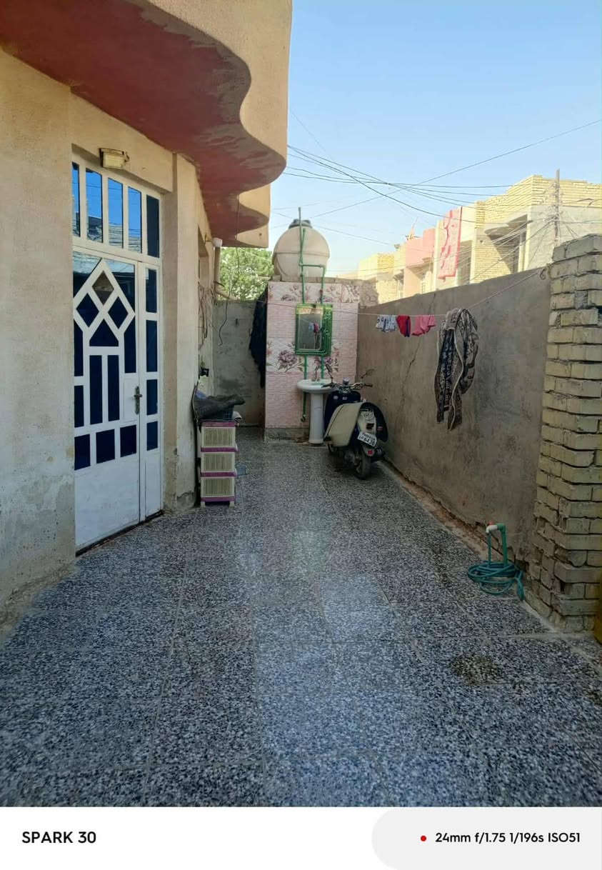 سلام عليكم بيت البيع طابو زراعي قرار 25 بل زعفرانيه يم السده مساحه 100 متر مربع بيت طابقين طابق الرضي ستقبال + غرفه نوم+ صاله+ مطبخ+ منور ولطابق الفوك مثل الجوه رقم تليفون ***********
