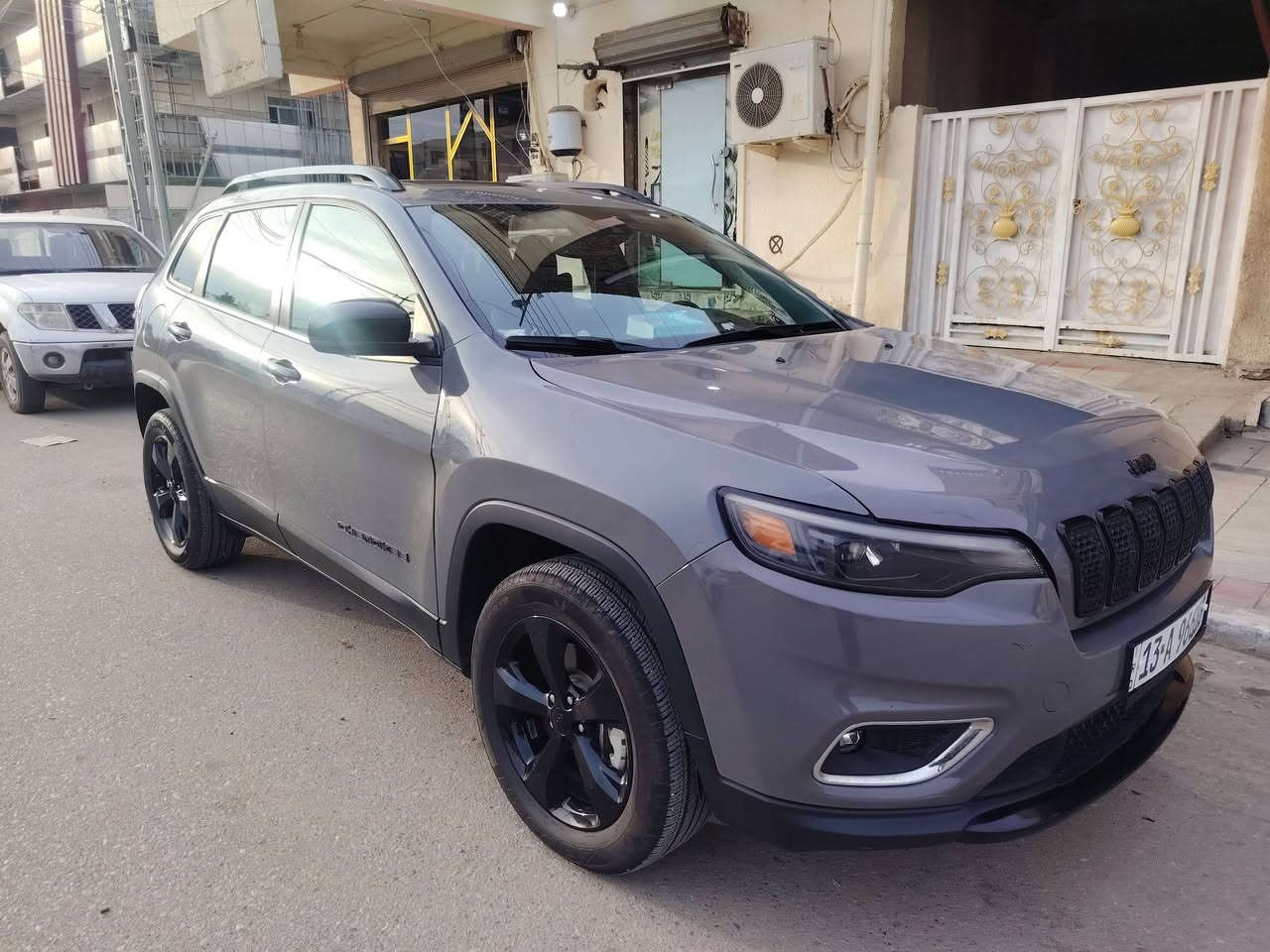 جيب شيروكي بزون موديل ٢٠٢٣
4/4 فول مواصفات

رقم ميسان بااسمي تحويل ثاني يوم

***********
