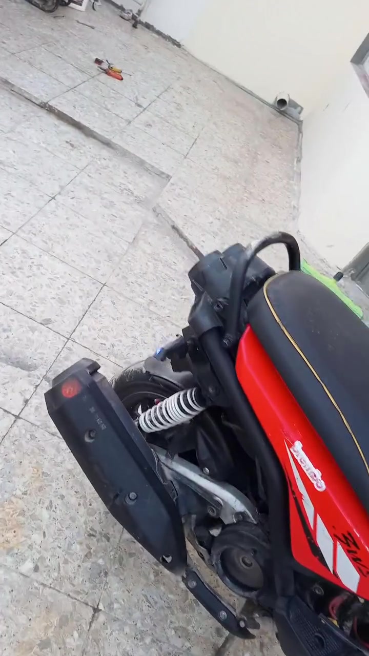 سلام عليكم سكنس جبلي لبيع أو مراوس مكينه مفتوحه أول فتحه بوشه بلاديه دراجه كله بلاديه مكان بياع الشرطه الخامسه السعر (650)وبيه مجال ***********
