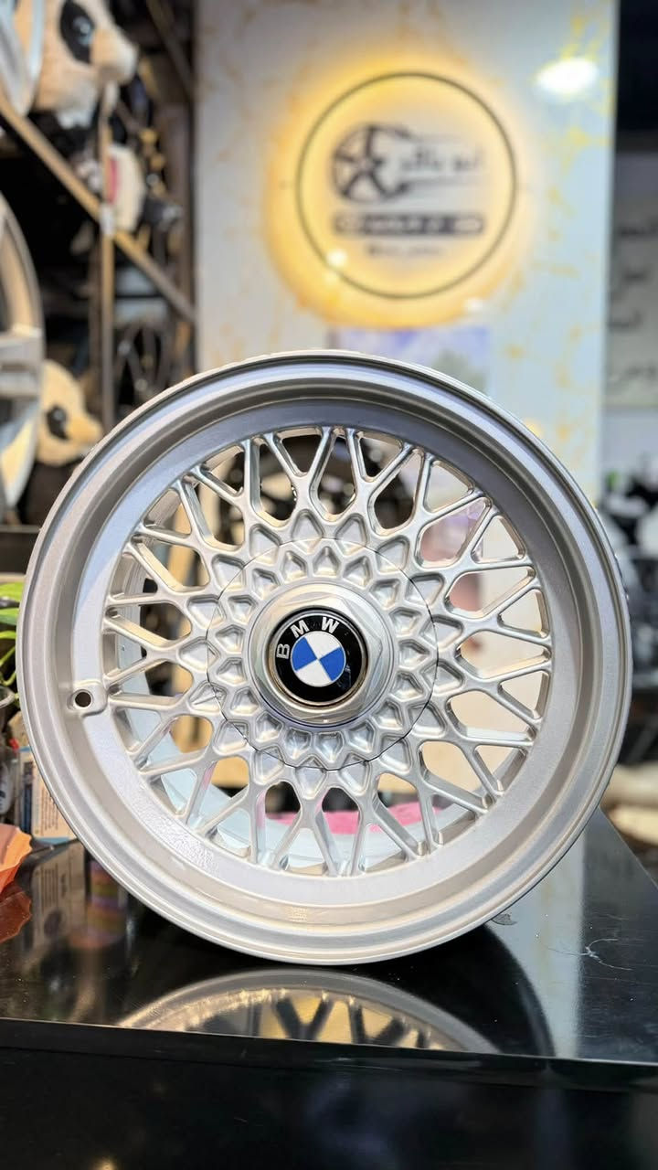🛑 للبيع أو المراوس: ويل كب خليهBMW أصلي مختم 🛑
ومميز للي يدور نظافة وأصالة!
متوفر تخم  ويل كب BMW 
 النوع: أصلي مختم (مو تجاري ولا تعبان).
 الحجم: 15.
 الحالة: مكفول كفالة عامة من العواج، الفطر، والتصليح
💰 السعر 
 السعر: 300 ألف دينار قفل.
 المراوس: متوفر حسب الرغبة (للي عنده ويل وحاب يراوس).
🚚 التوصيل 
 متوفر خدمة توصيل سريعة لـ جميع المحافظات .
📍 العنوان 
 العنوان: بغداد - حي العامل - شارع 7 نيسان.
 للاستفسار والتواصل (واتساب): 📱 ***********
