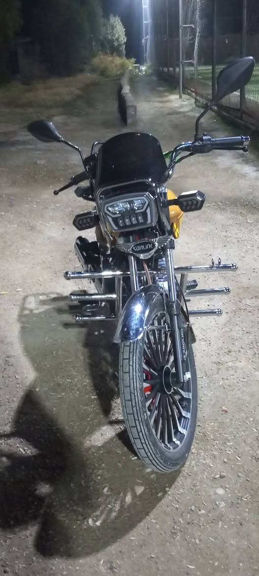 سفانة موديل 2025 للبيع ل سعر 950 رقم الهاتف ***********
