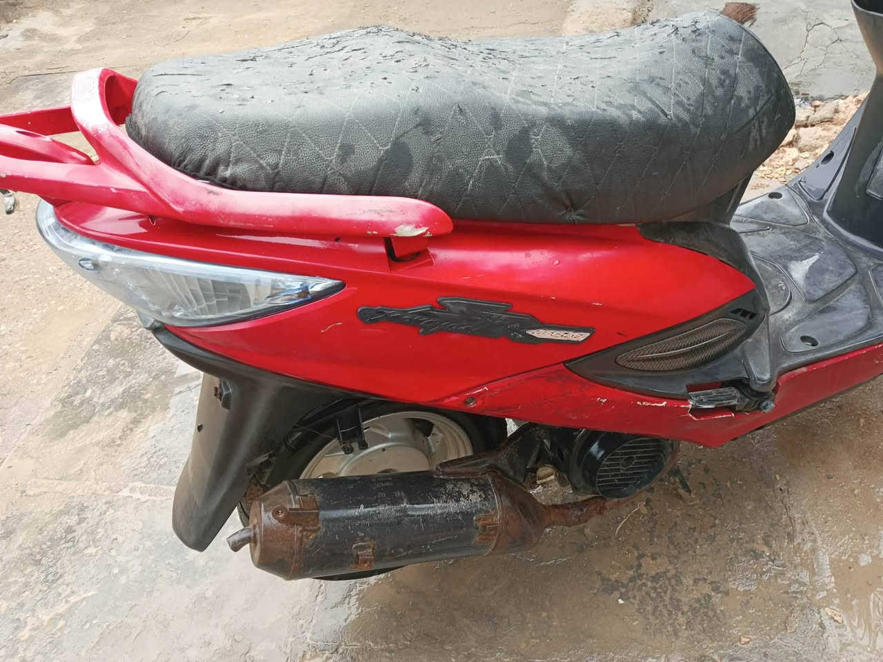 دراجه للبيع گايمه ماتشتغل عوزه تجفيت قيم وخذ مكاني سدير رقمي ***********
